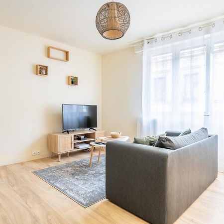 Le Chic - Appartement Elegant & Cosy En Hyper-Centre De Douai Exterior photo
