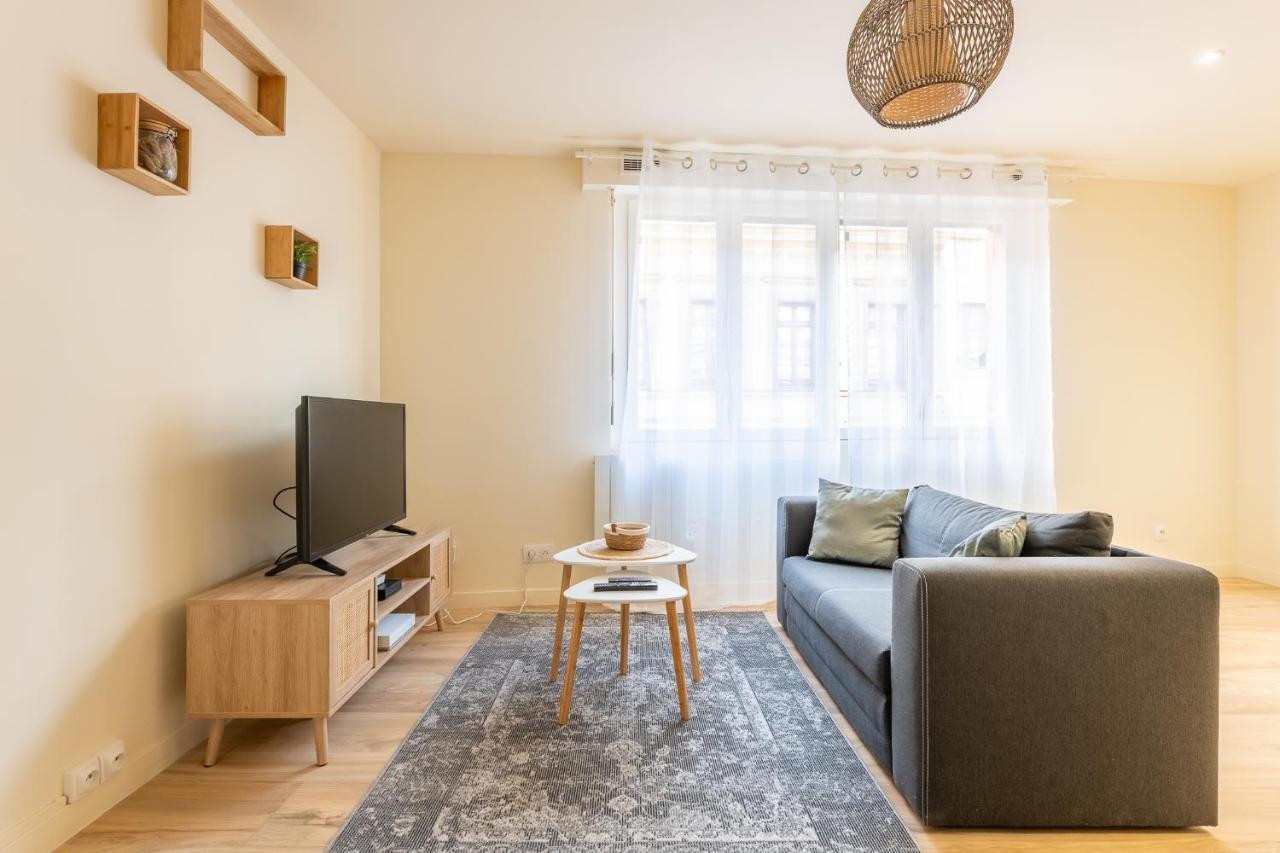 Le Chic - Appartement Elegant & Cosy En Hyper-Centre De Douai Exterior photo